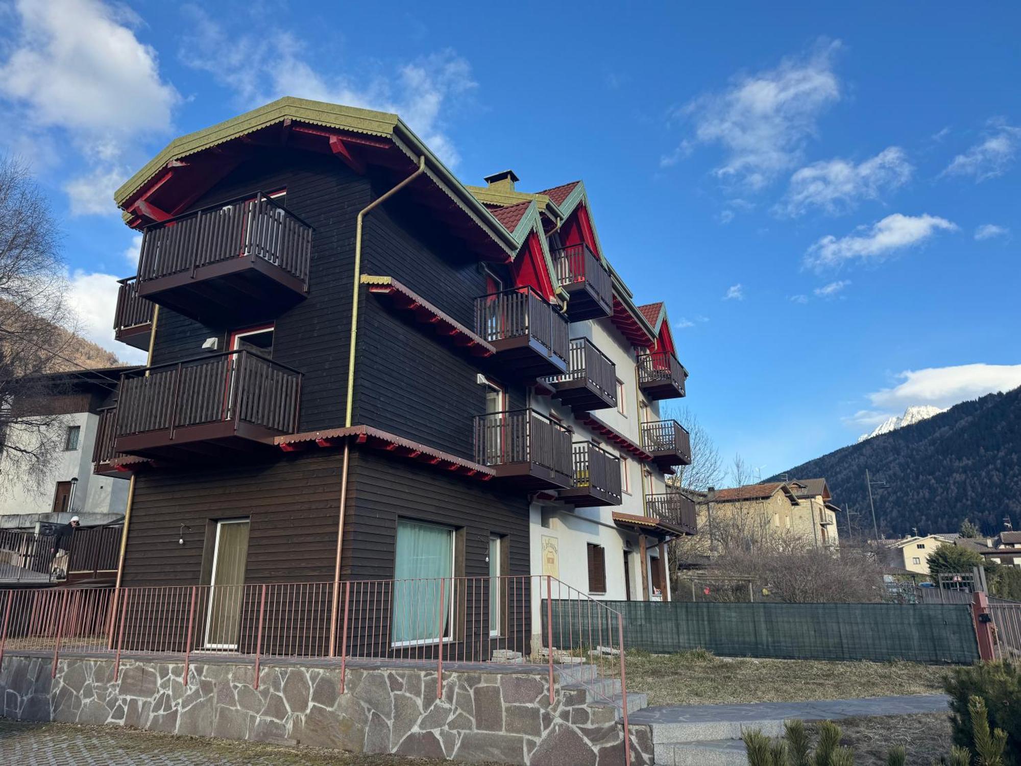 Apartamento Alpin Sky Temù Exterior foto